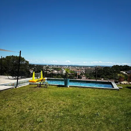 Yeline - Moderne Et Spacieuse * Nîmes